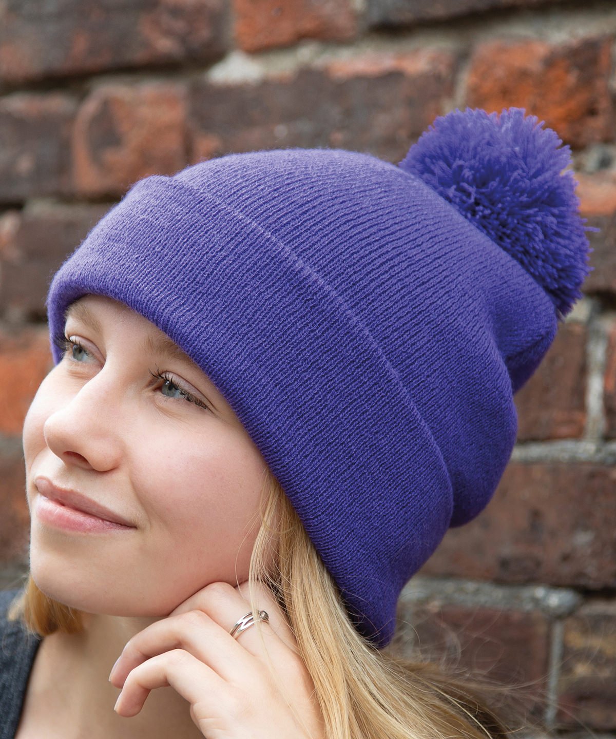 Result RC28X Pom Pom Beanie